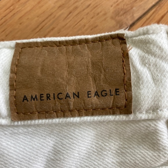 EUC American Eagle white denim distressed shorts - Picture 5 of 13